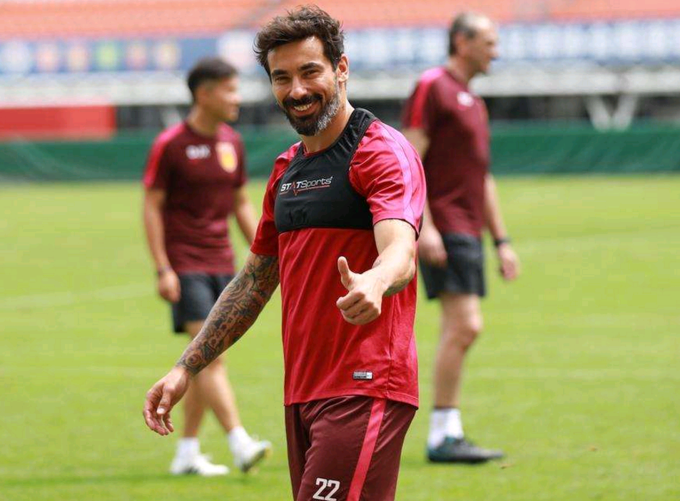 今夜芝加哥公牛备战中超,主帅复盘细节曝光,震撼外界,赛程密集仍需轮换 今夜芝加哥公牛备战中超,主帅复盘细节曝光,震撼外界,赛程密集仍需轮换