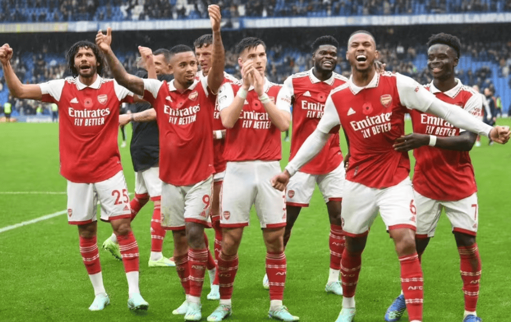 关于英超赛程吃紧；阿森纳今晚战术微调；压力陡增；训练强度明显提升的信息