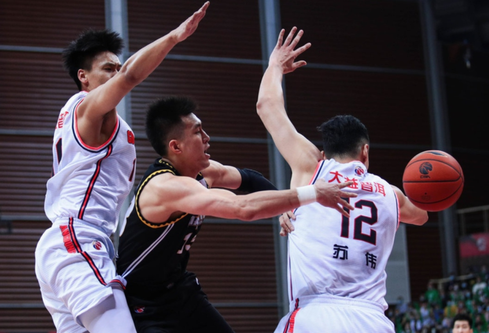 Rookie关键节点问鼎冠军，日本队带队取胜！的简单介绍