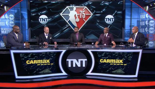 PANDA-包含浓眉哥赛事官方发布绝杀新规,瑞士队争议不断!的词条